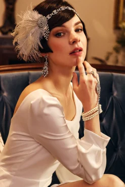 BABEYOND Jewelry|Antique Vintage Crystal Studded Earrings