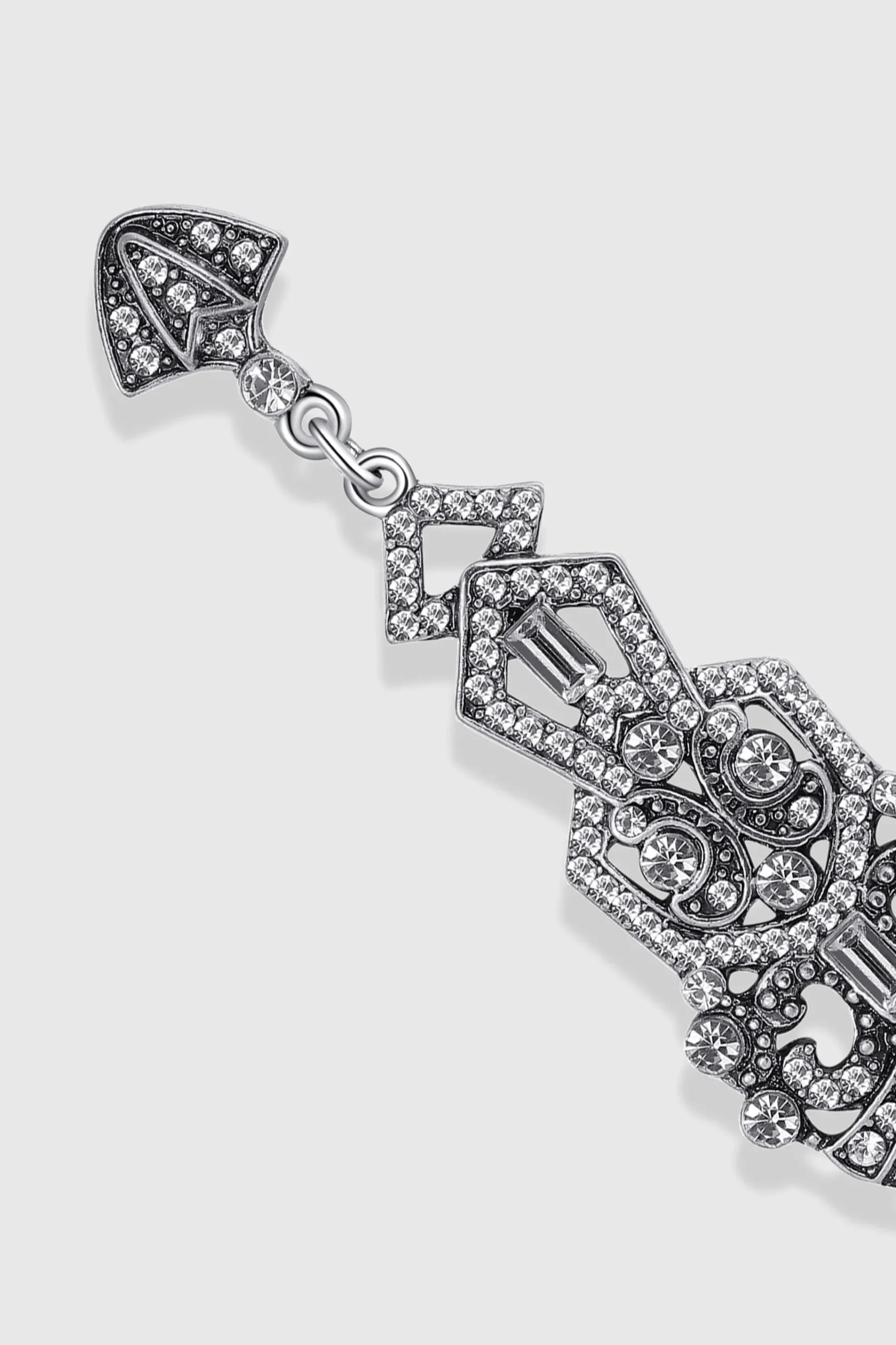 BABEYOND Jewelry|Antique Vintage Crystal Studded Earrings