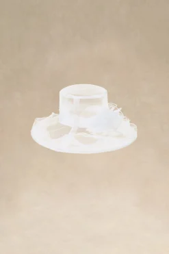 BABEYOND Headpieces & Fascinators|Elegant Floral Decorated Fascinator Cream