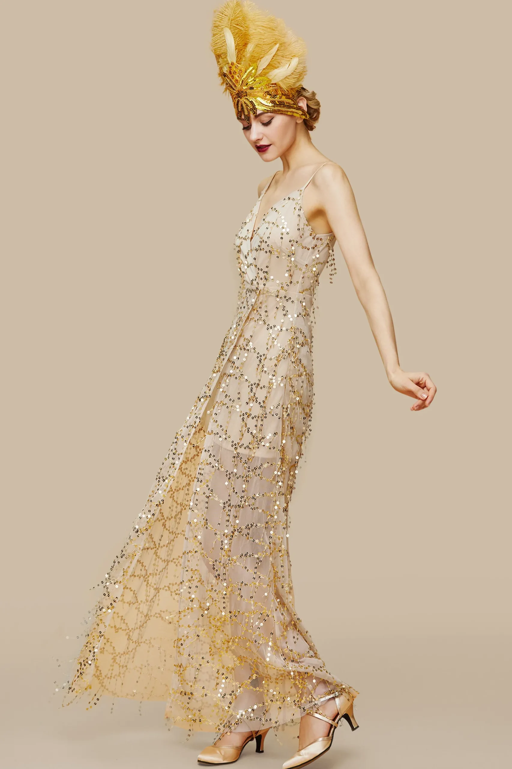 BABEYOND Dresses|High Slit Glittering Sequin Strappy Dress Gold