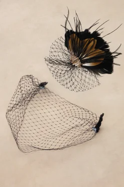 BABEYOND Headpieces & Fascinators|Veil Rhinestone Feather Fascinator Black/Gold