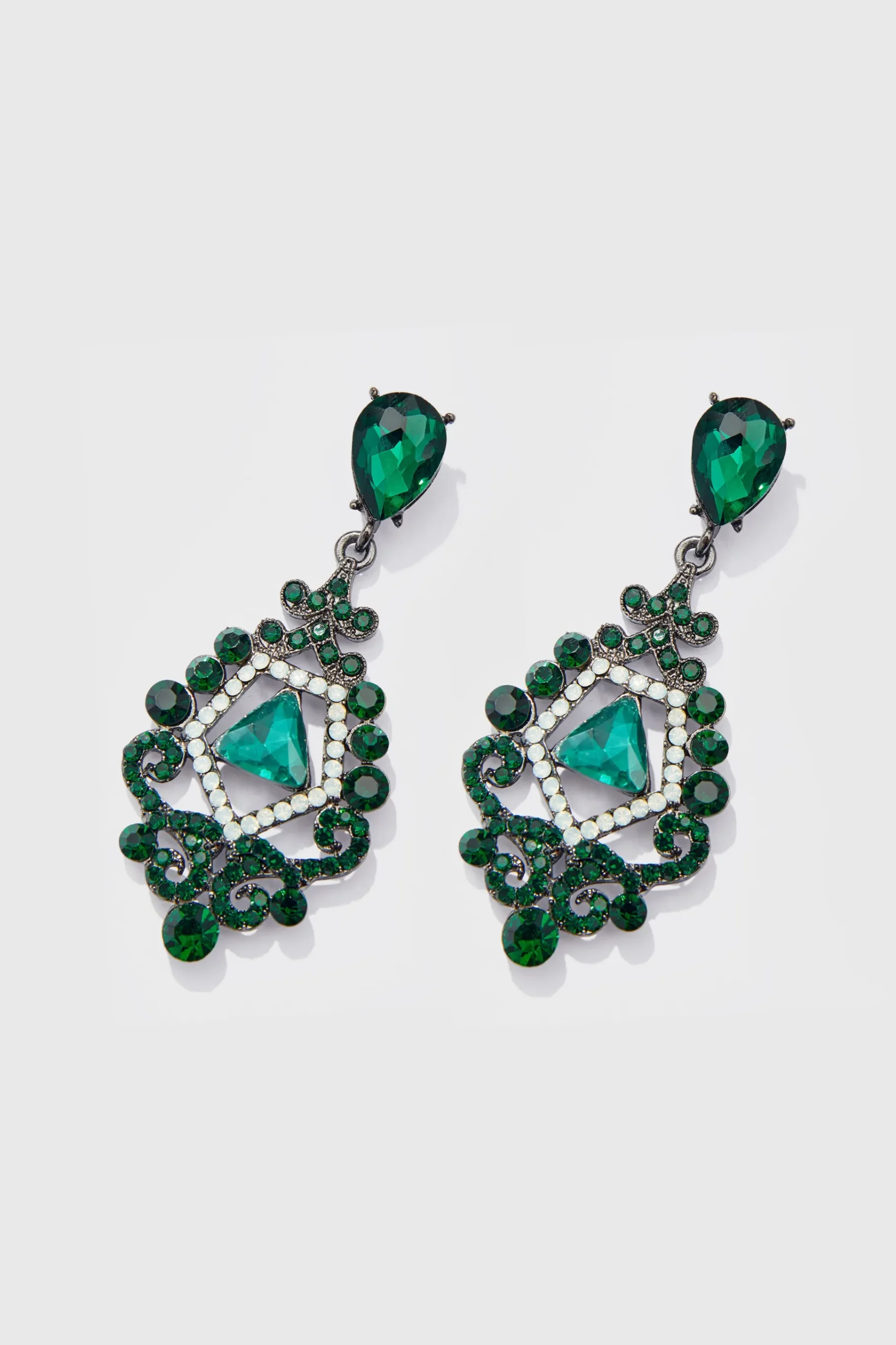 BABEYOND Jewelry|Vintage Baroque Diamond Cutout Earrings Dark Green