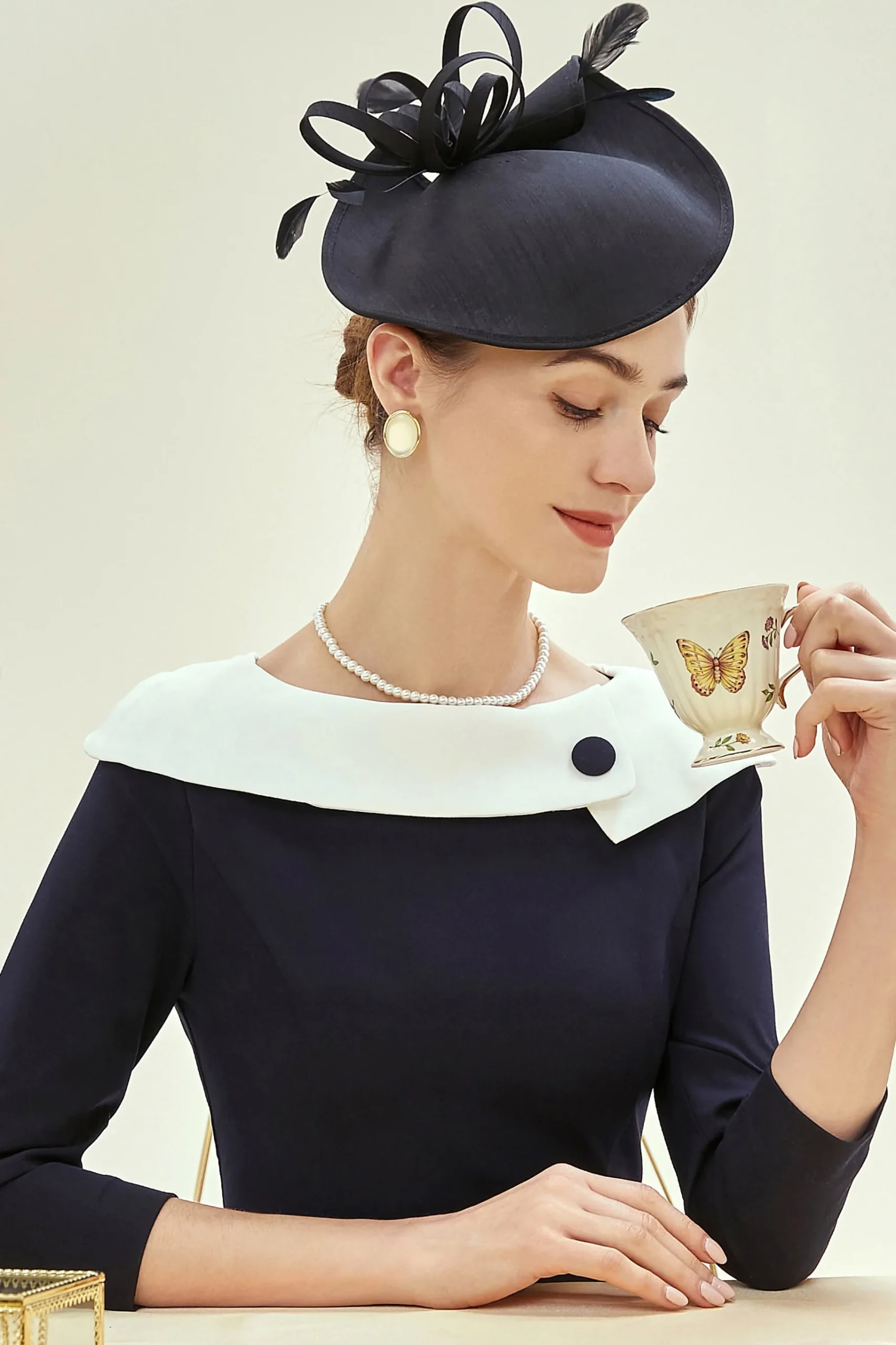 BABEYOND Headpieces & Fascinators|Vintage Pillbox Feather Cocktail Fascinator Black